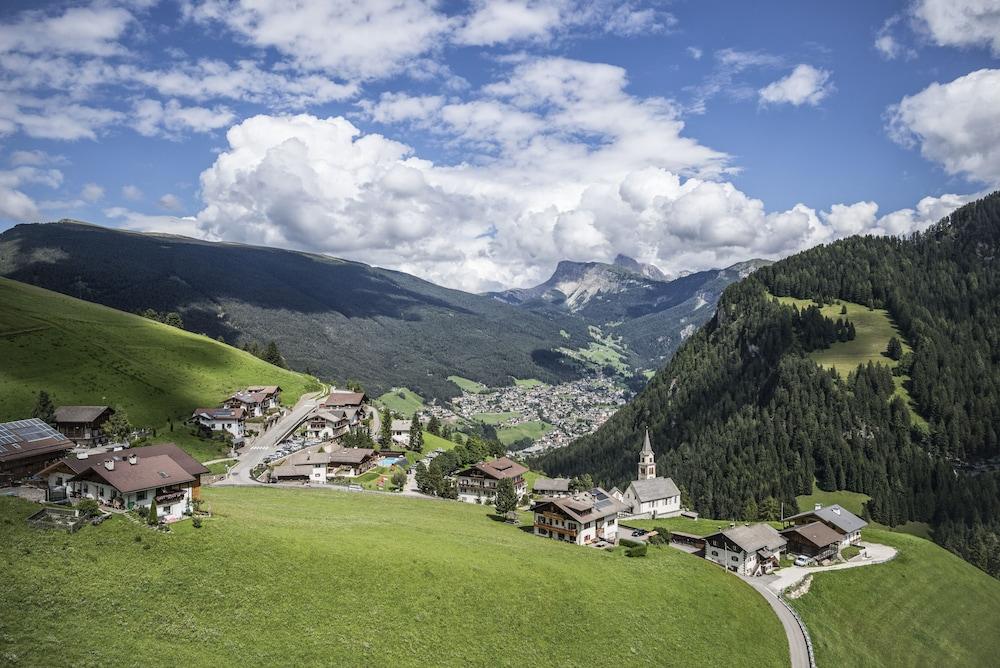 Platz 3* Ortisei